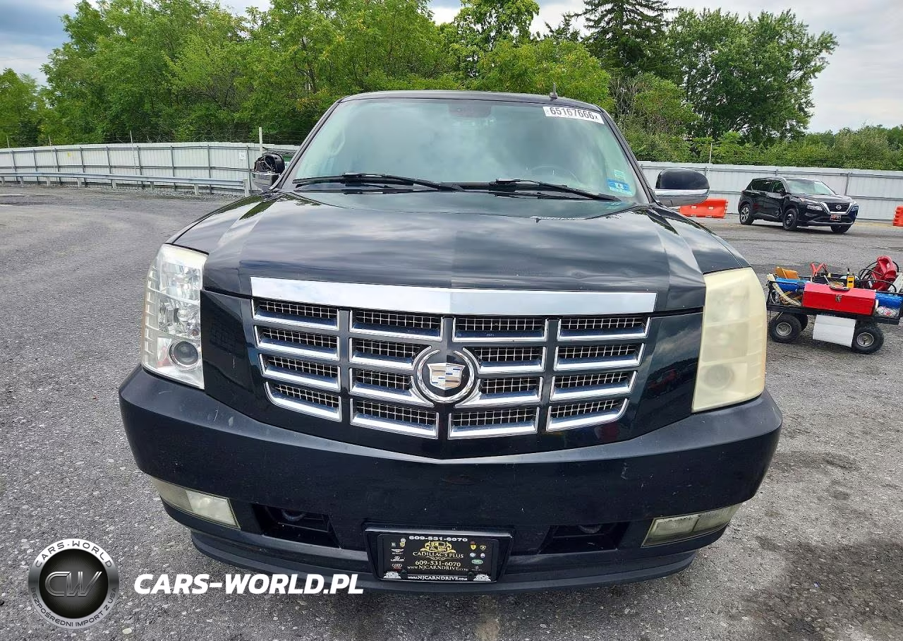 2007 Cadillac Escalade Luxury VIN:1GYFK63847R345931 - 5