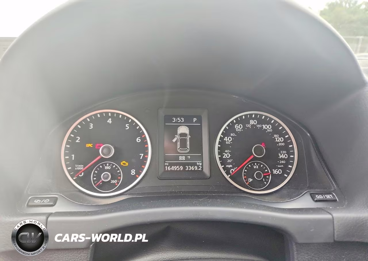 2018 Volkswagen Tiguan Limited VIN:WVGAV7AX9JK003586 - 9
