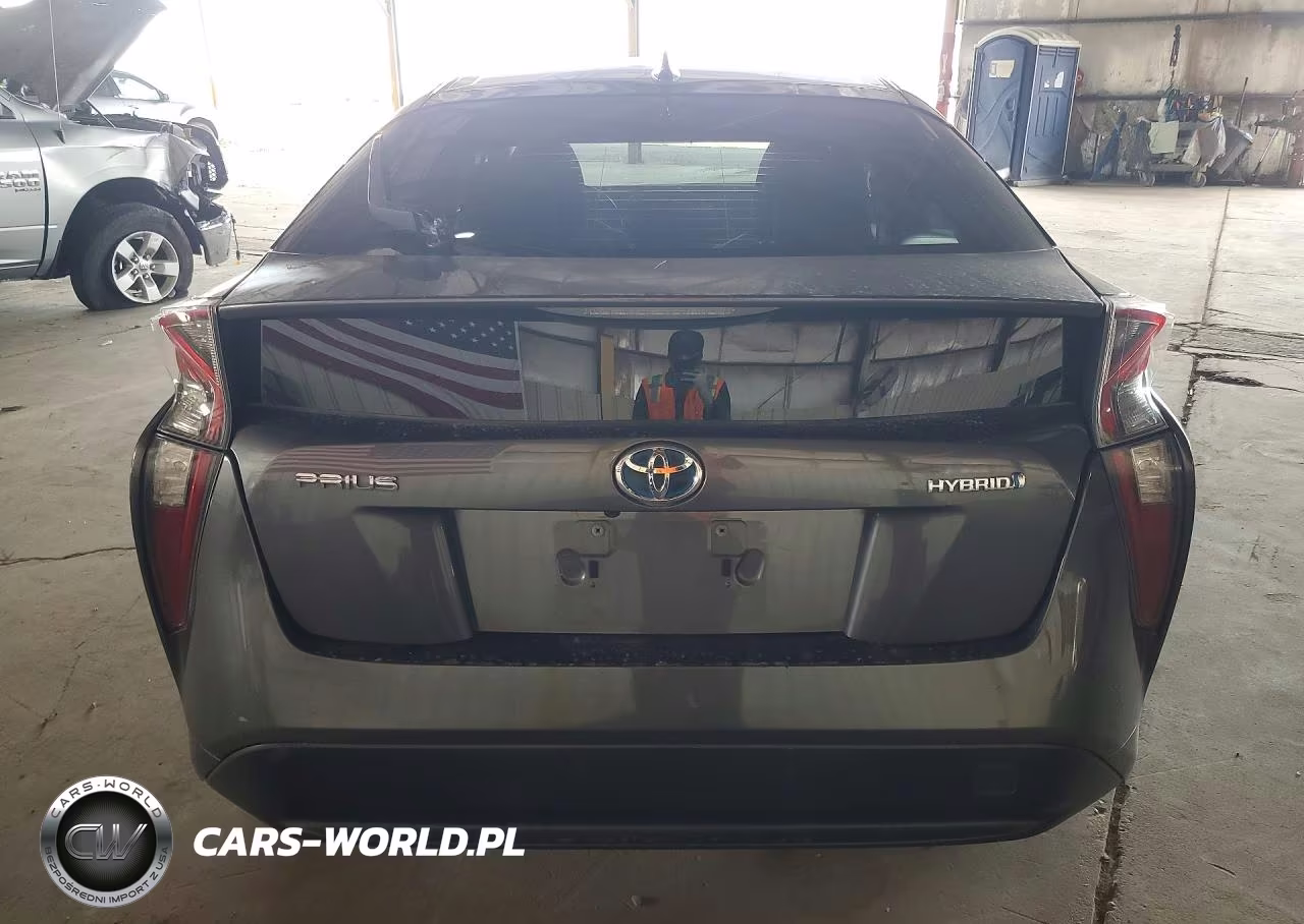 2016 Toyota Prius Three VIN:JTDKARFU4G3511806 - 6