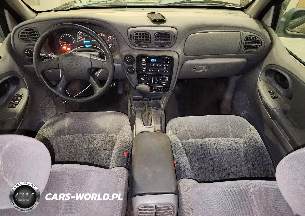 2003 Chevrolet Trailblazer VIN:1GNDT13S132242212 - 8