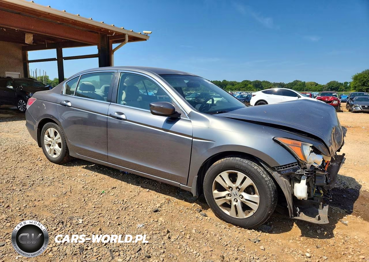 2008 Honda Accord Lxp VIN:JHMCP26408C076924 - 4