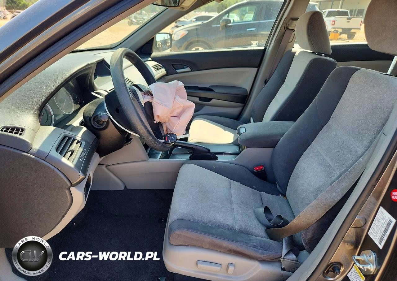 2008 Honda Accord Lxp VIN:JHMCP26408C076924 - 7