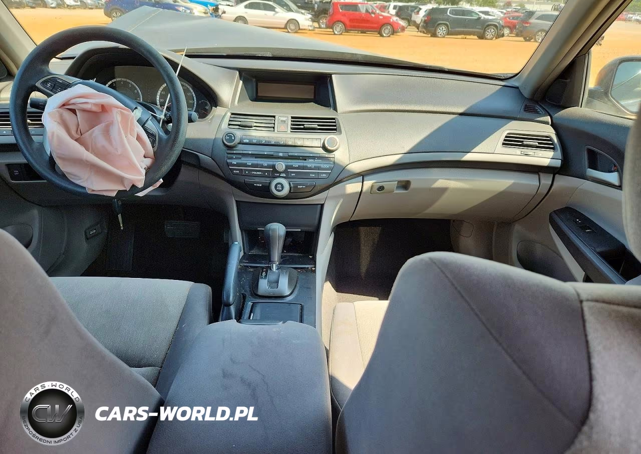 2008 Honda Accord Lxp VIN:JHMCP26408C076924 - 8