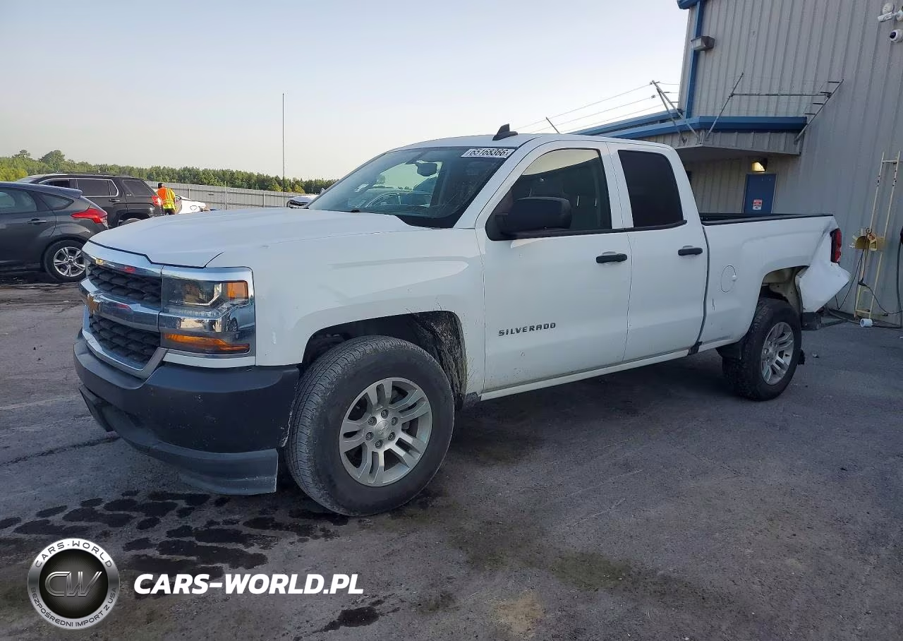 2018 Chevrolet Silverado C1500 VIN:1GCRCNEC7JZ199799 - 1