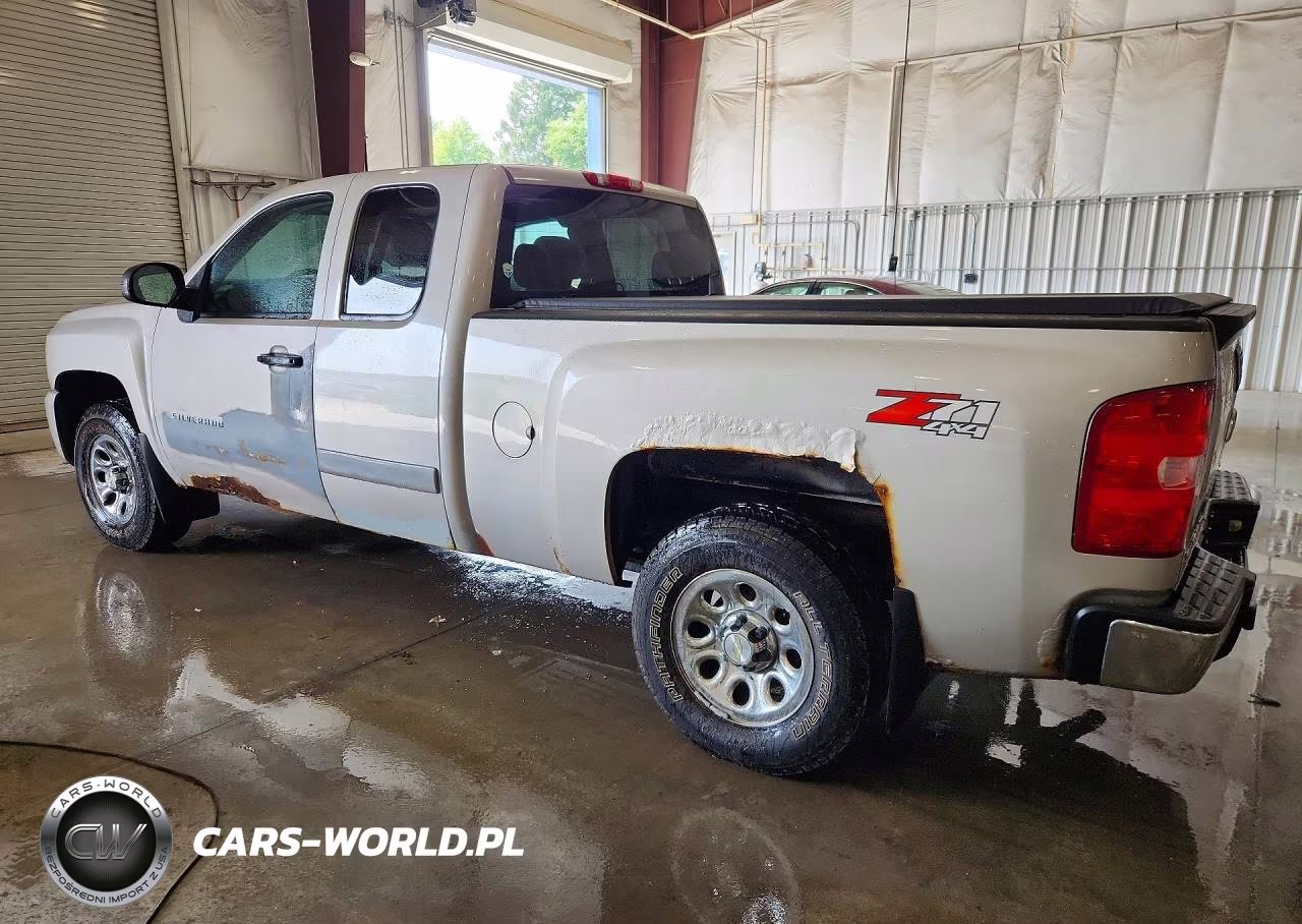 2007 Chevrolet Silverado K1500 VIN:1GCEK19C37Z557316 - 2