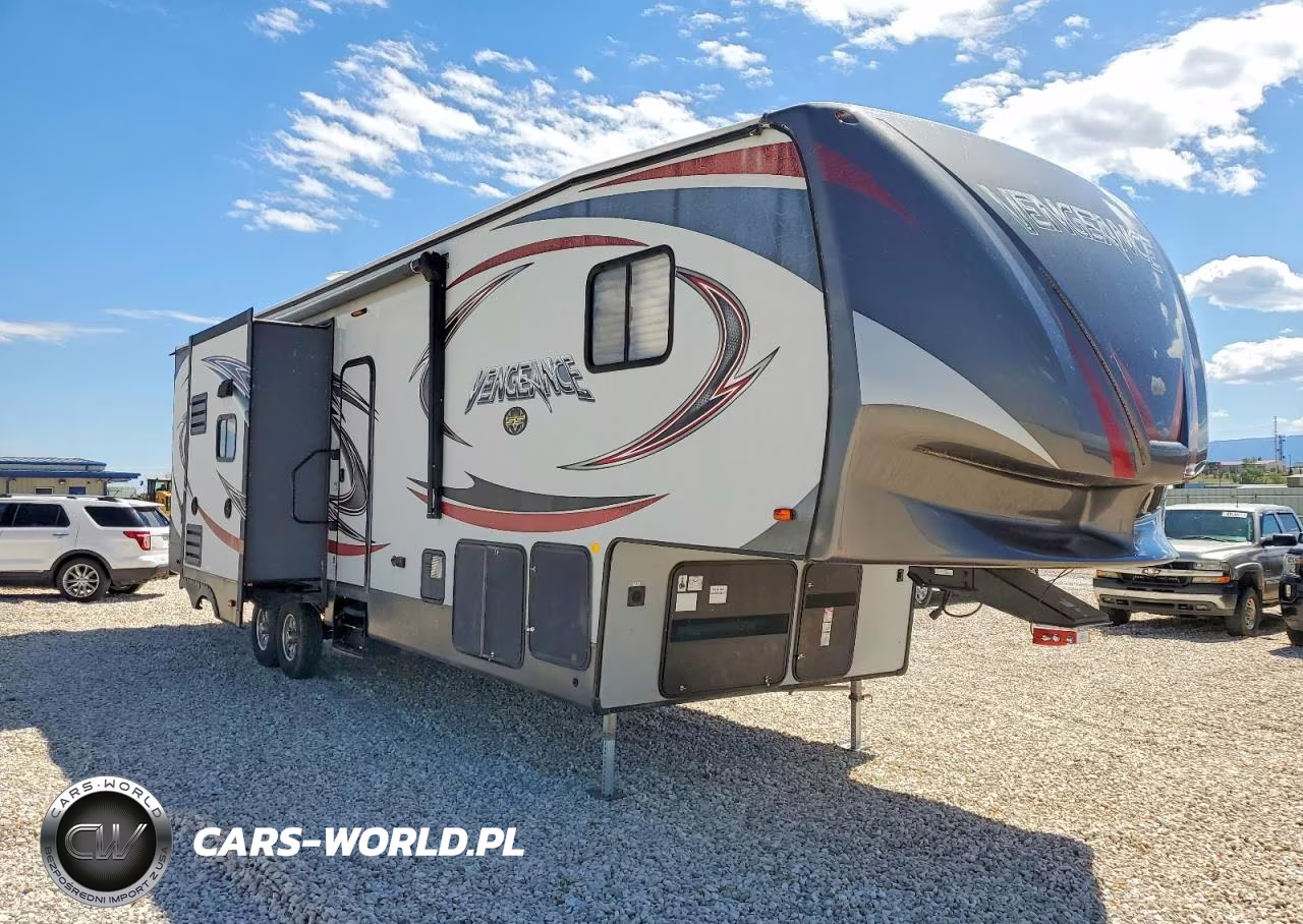 2016 Forest River Vengeance Camper – zdjęcie 1 z 10