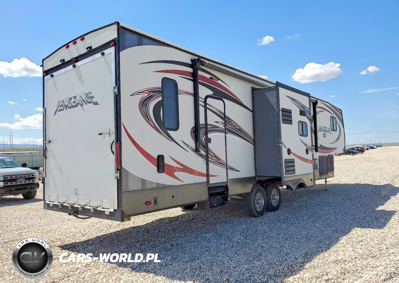 2016 Forest River Vengeance Camper VIN:4X4FVGH20GR500833 - 4