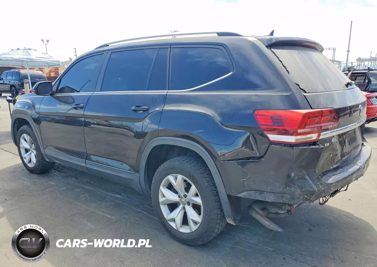 2018 Volkswagen Atlas Se VIN:1V2CR2CA1JC571840 - 2