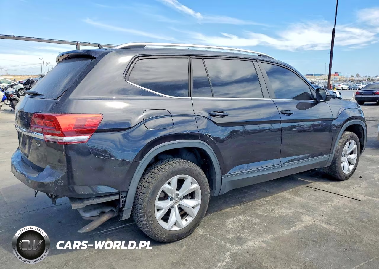 2018 Volkswagen Atlas Se VIN:1V2CR2CA1JC571840 - 3