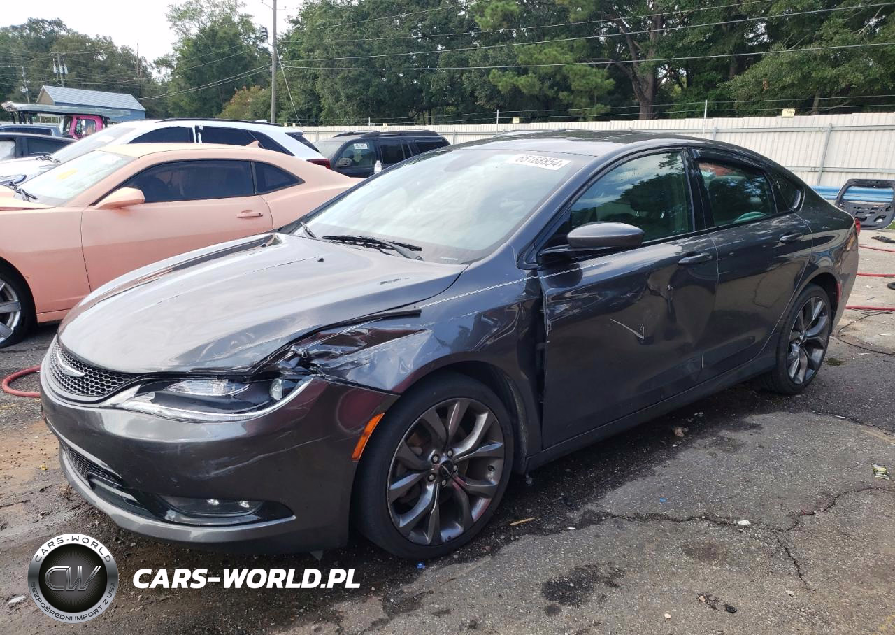 2015 Chrysler 200 S – zdjęcie 1 z 12