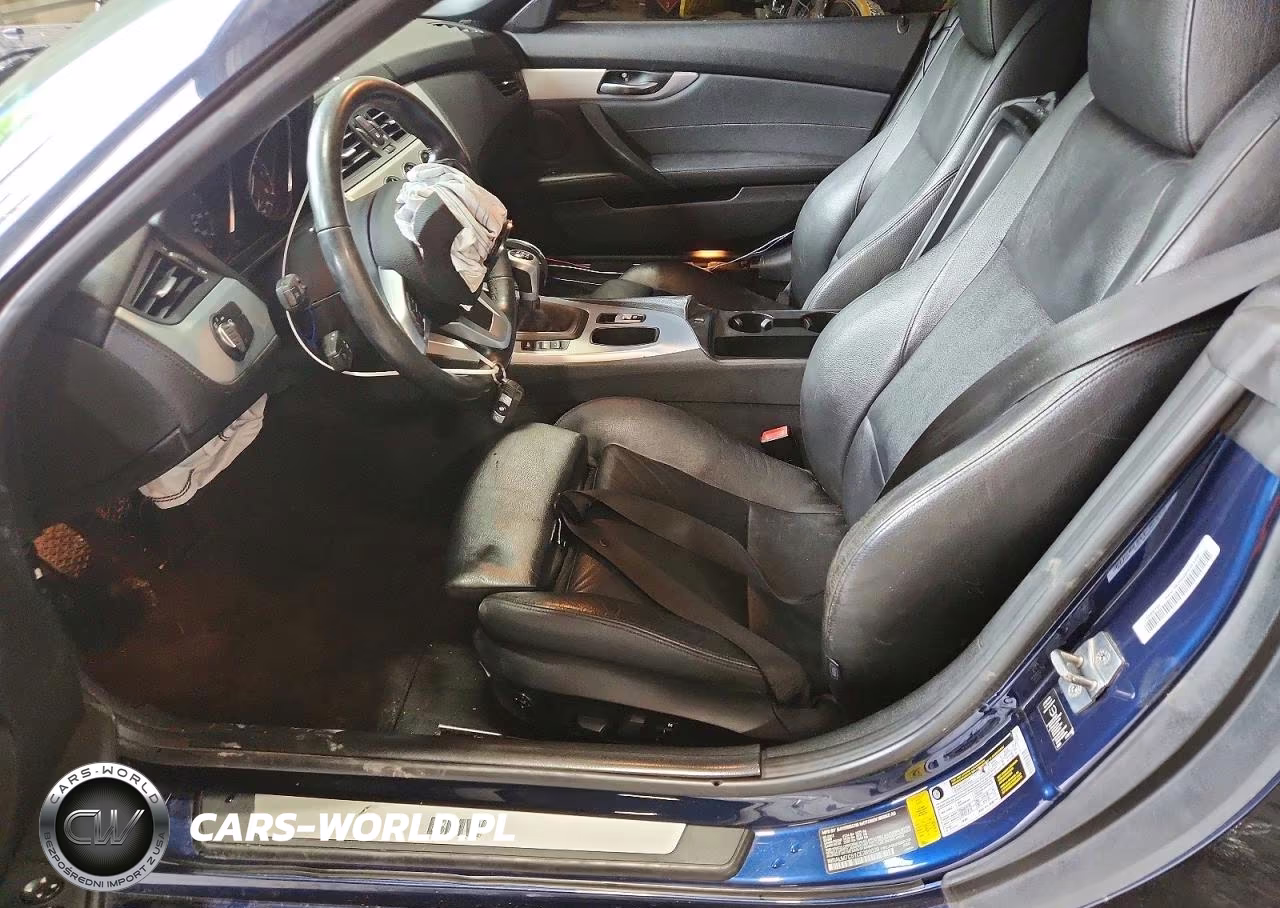 2012 BMW Z4 Sdrive35I VIN:WBALM7C51CE385039 - 7