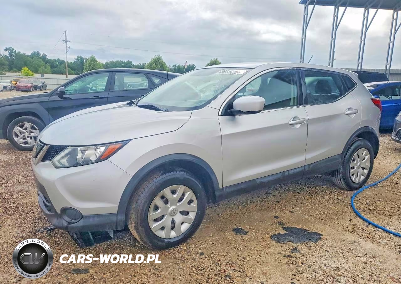 2018 Nissan Rogue Sport S
