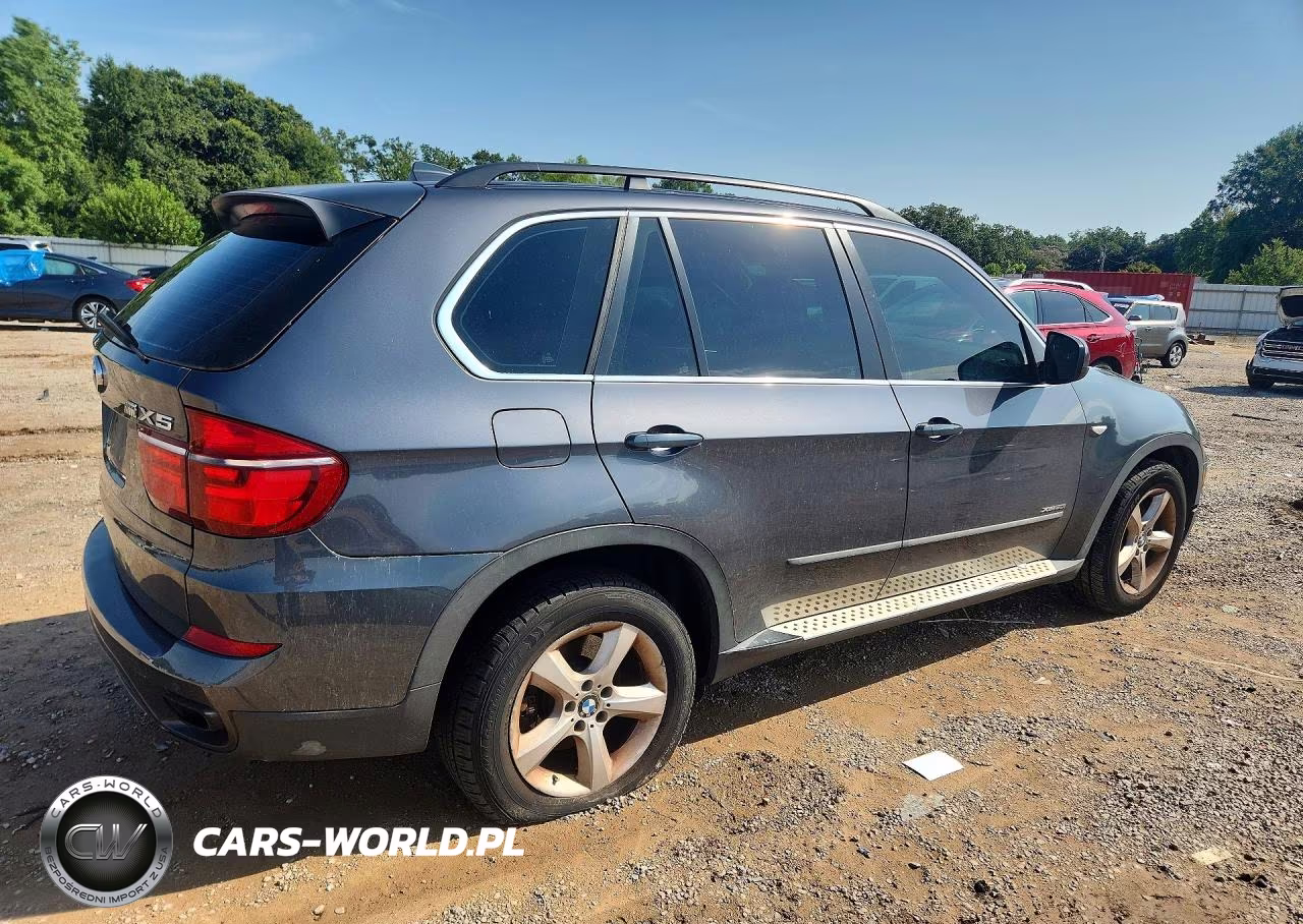 2011 BMW X5 xDrive50I VIN:5UXZV8C57BL421020 - 3