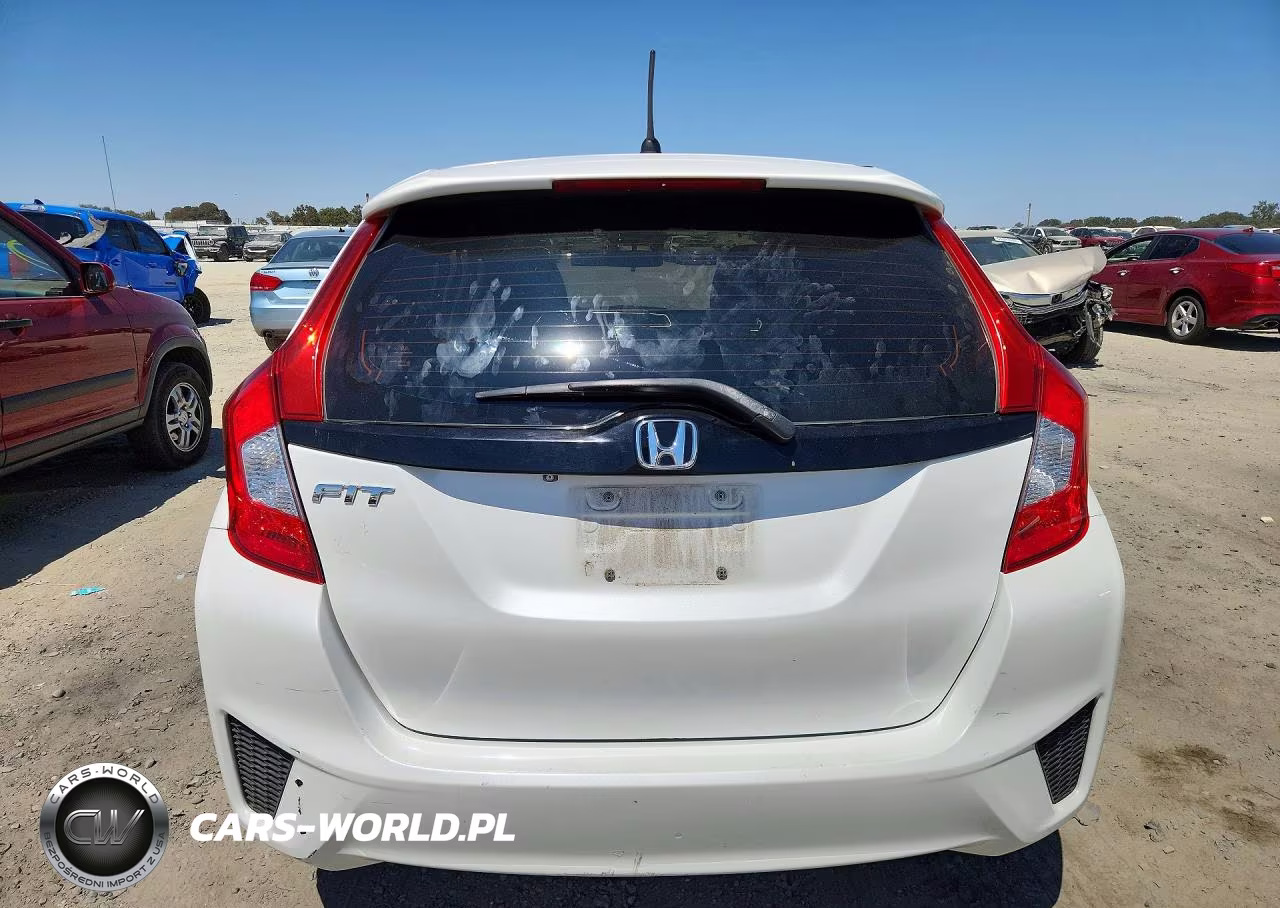 2015 Honda Fit Lx VIN:3HGGK5H58FM722930 - 6