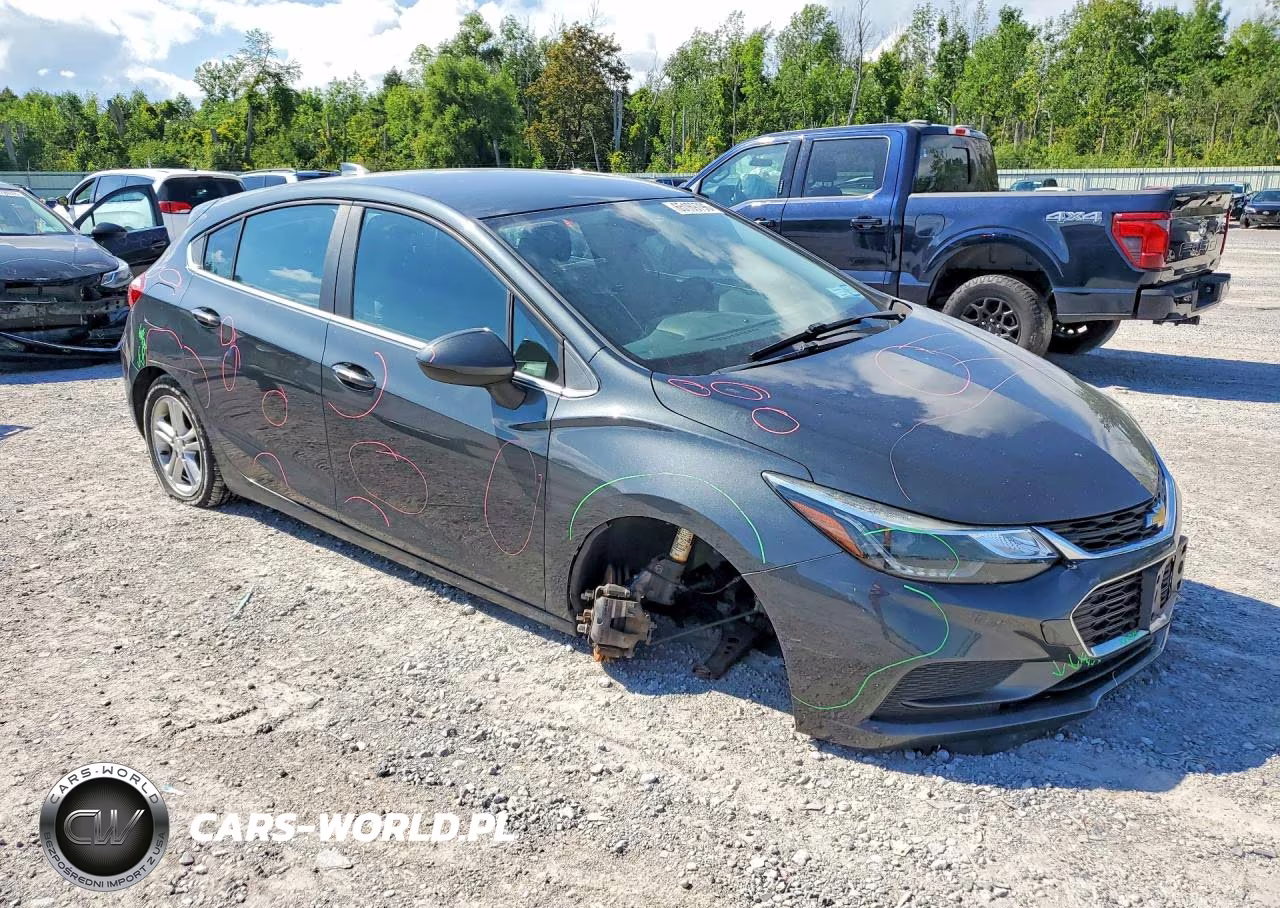 2017 Chevrolet Cruze Lt VIN:3G1BE6SM6HS573821 - 4