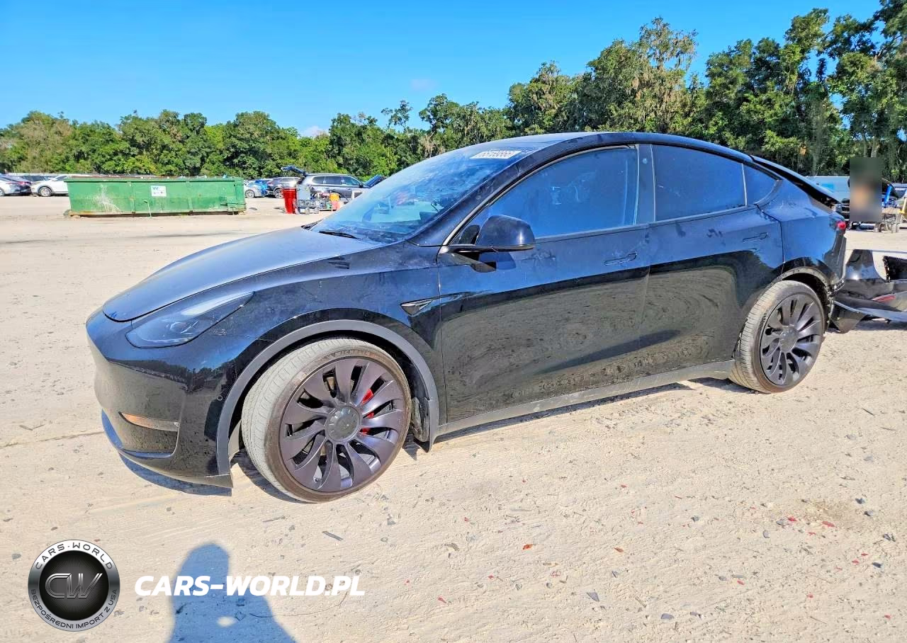 2021 Tesla Model Y – zdjęcie 1 z 13