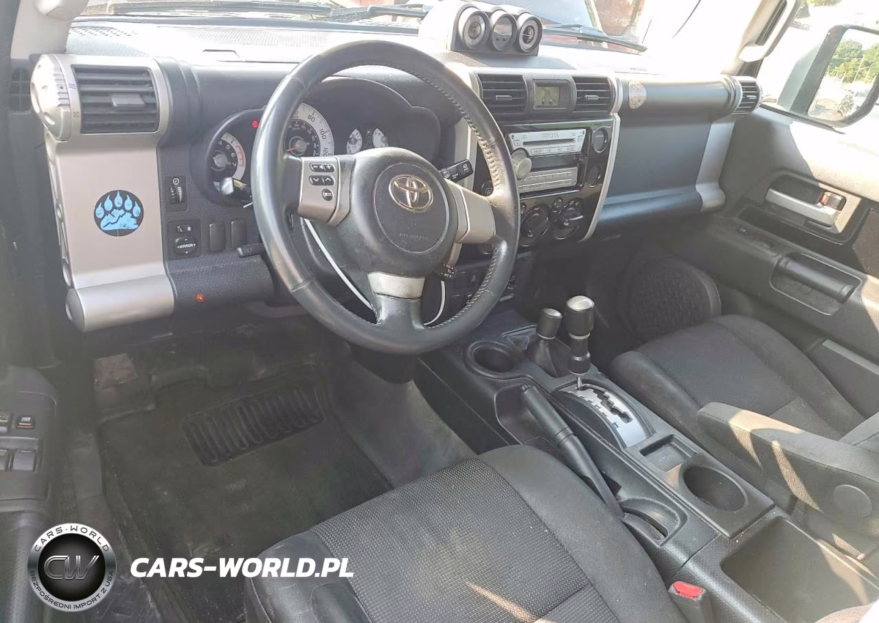 2007 Toyota Fj Cruiser Base VIN:JTEBU11F670080125 - 8
