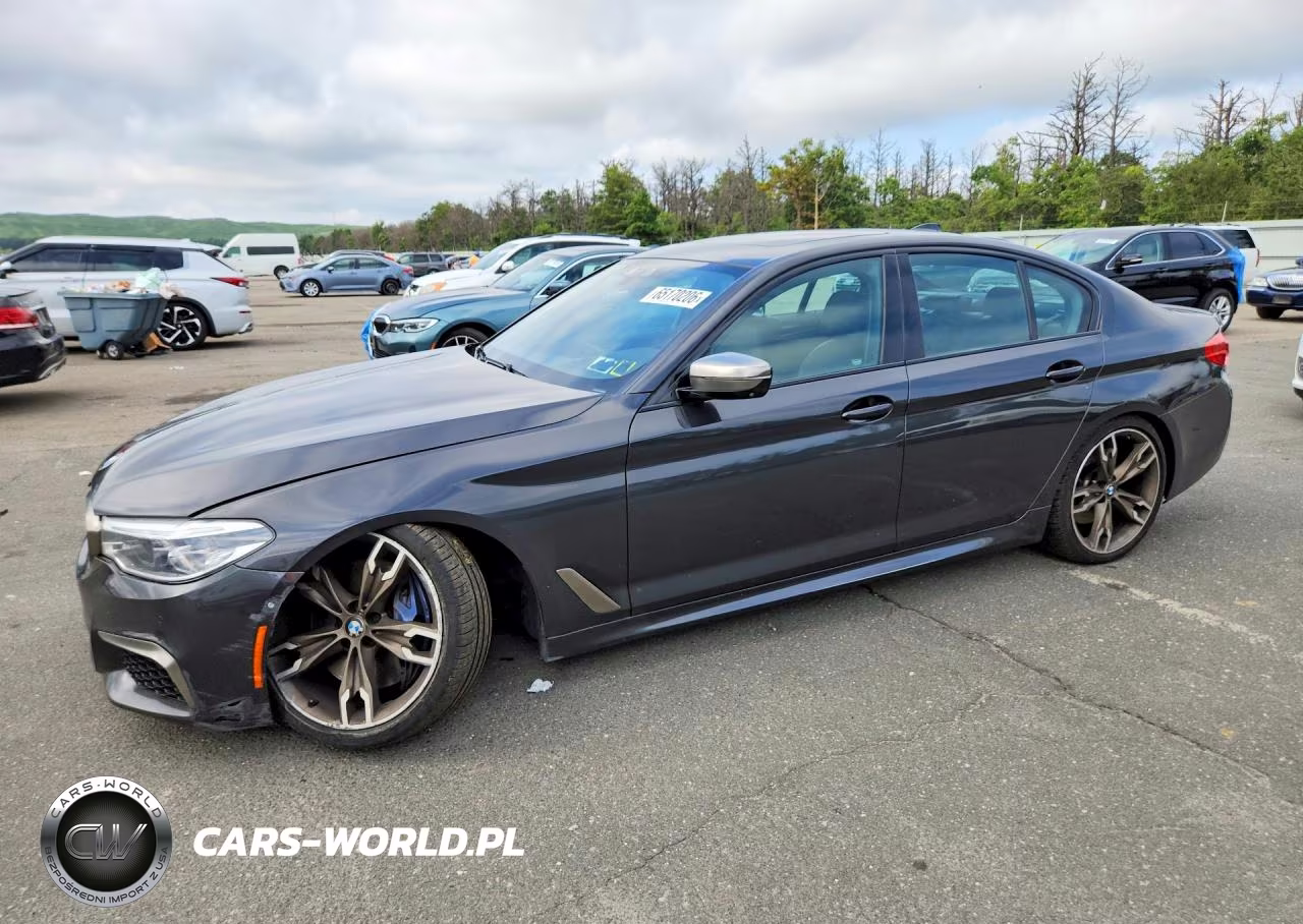 2019 BMW M550Xi VIN:WBAJB9C57KB289148 - 1