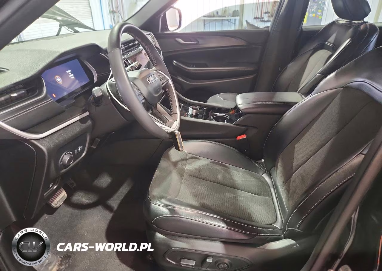 2023 Jeep Grand Cherokee L Laredo VIN:1C4RJKAG3P8843259 - 7