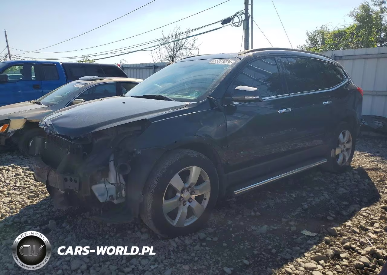 2012 Chevrolet Traverse Lt VIN:1GNKRGED1CJ323952 - 1