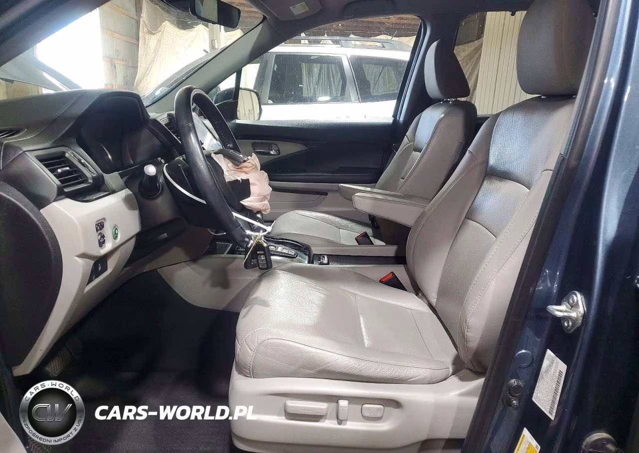 2022 Honda Pilot Elite VIN:5FNYF6H01NB003670 - 7