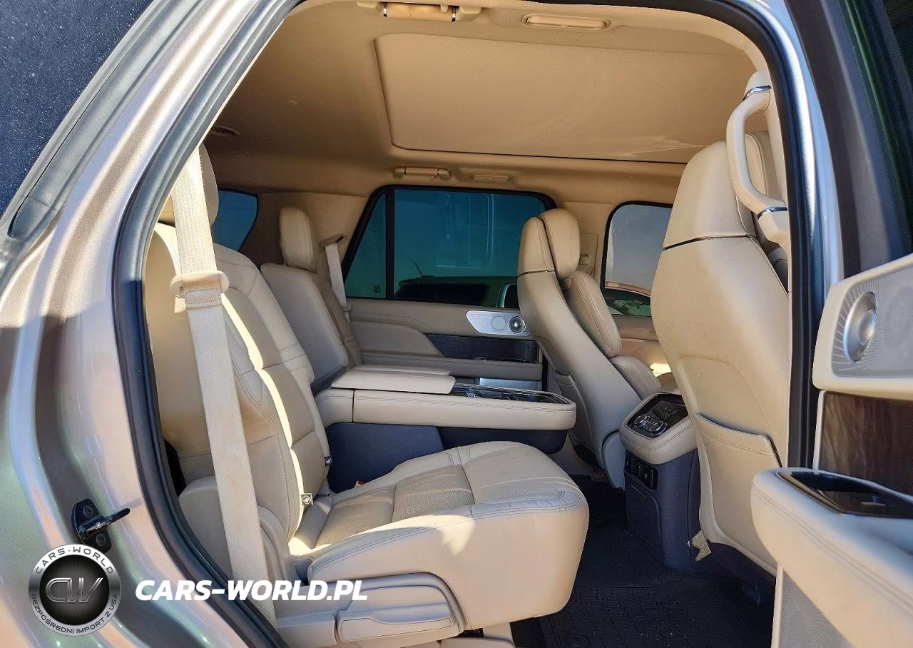 2020 Lincoln Navigator Reserve VIN:5LMJJ2LTXLEL01104 - 11