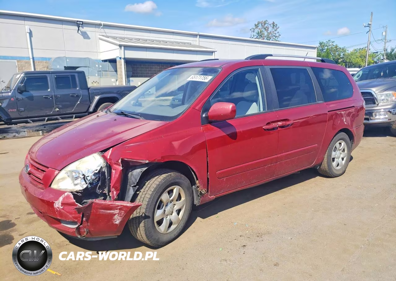 2010 Kia Sedona Lx