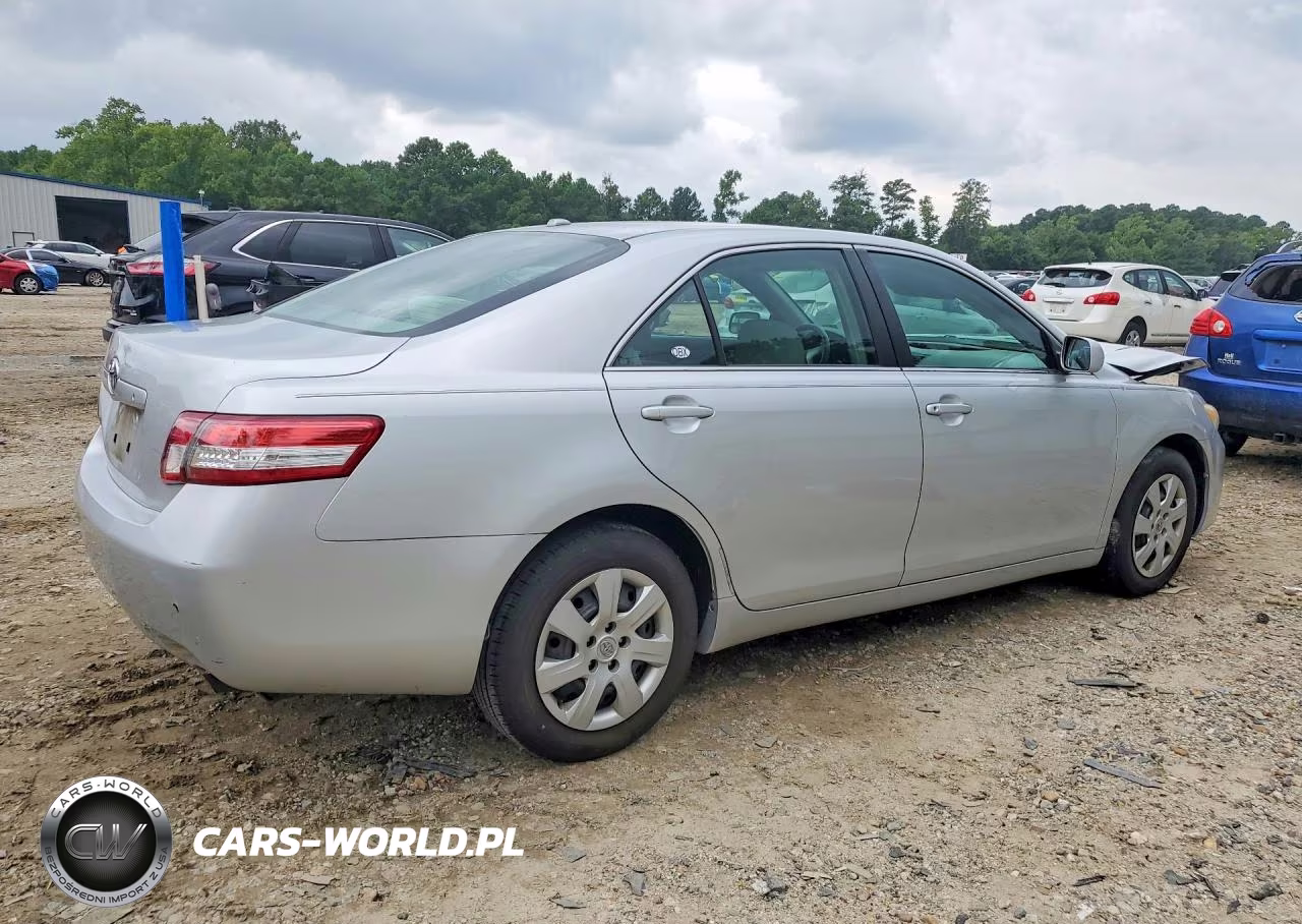 2010 Toyota Camry Base VIN:4T1BF3EK8AU083072 - 3