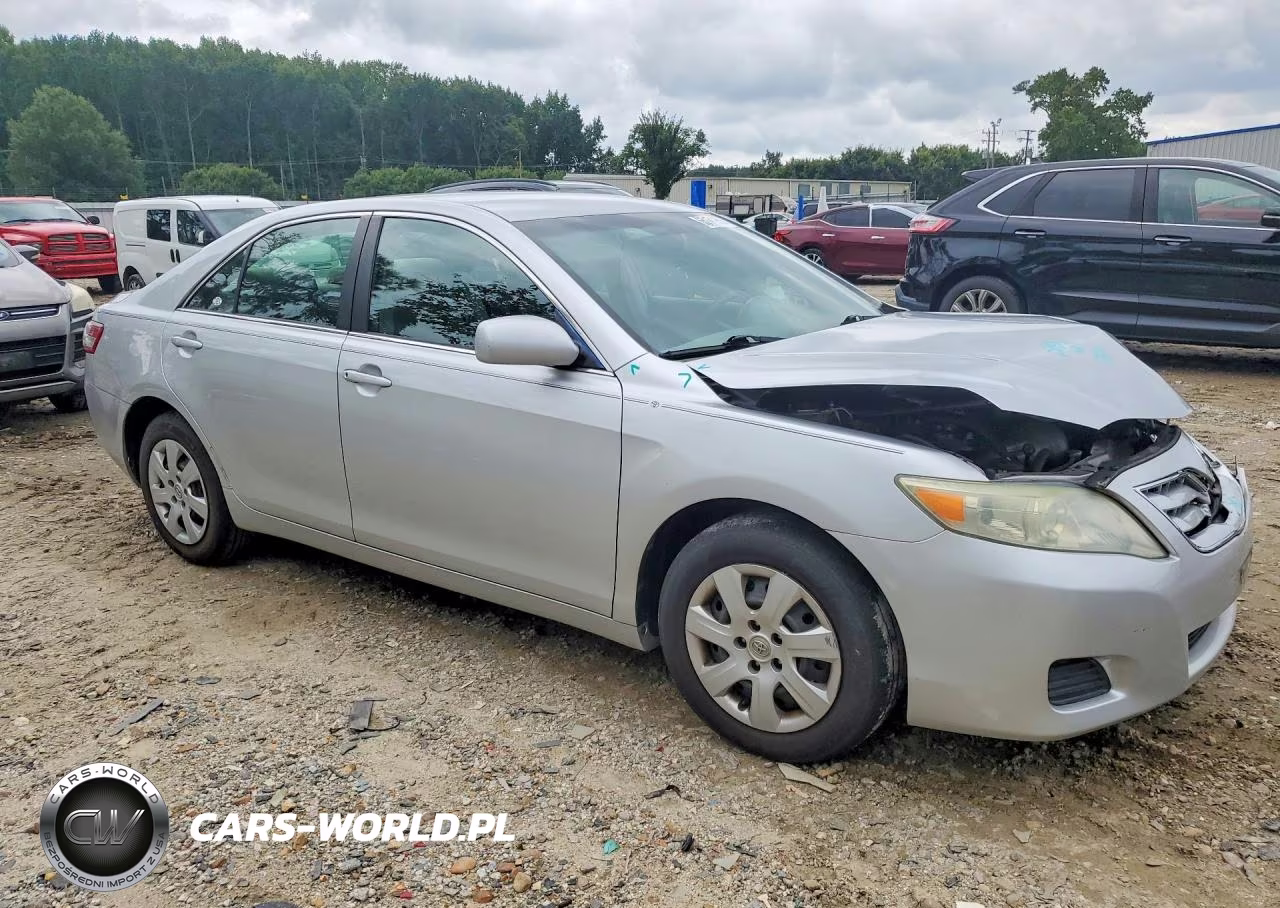 2010 Toyota Camry Base VIN:4T1BF3EK8AU083072 - 4
