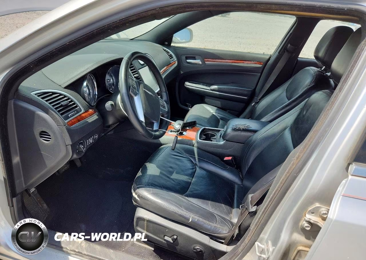 2012 Chrysler 300 Limited VIN:2C3CCACG4CH308974 - 7