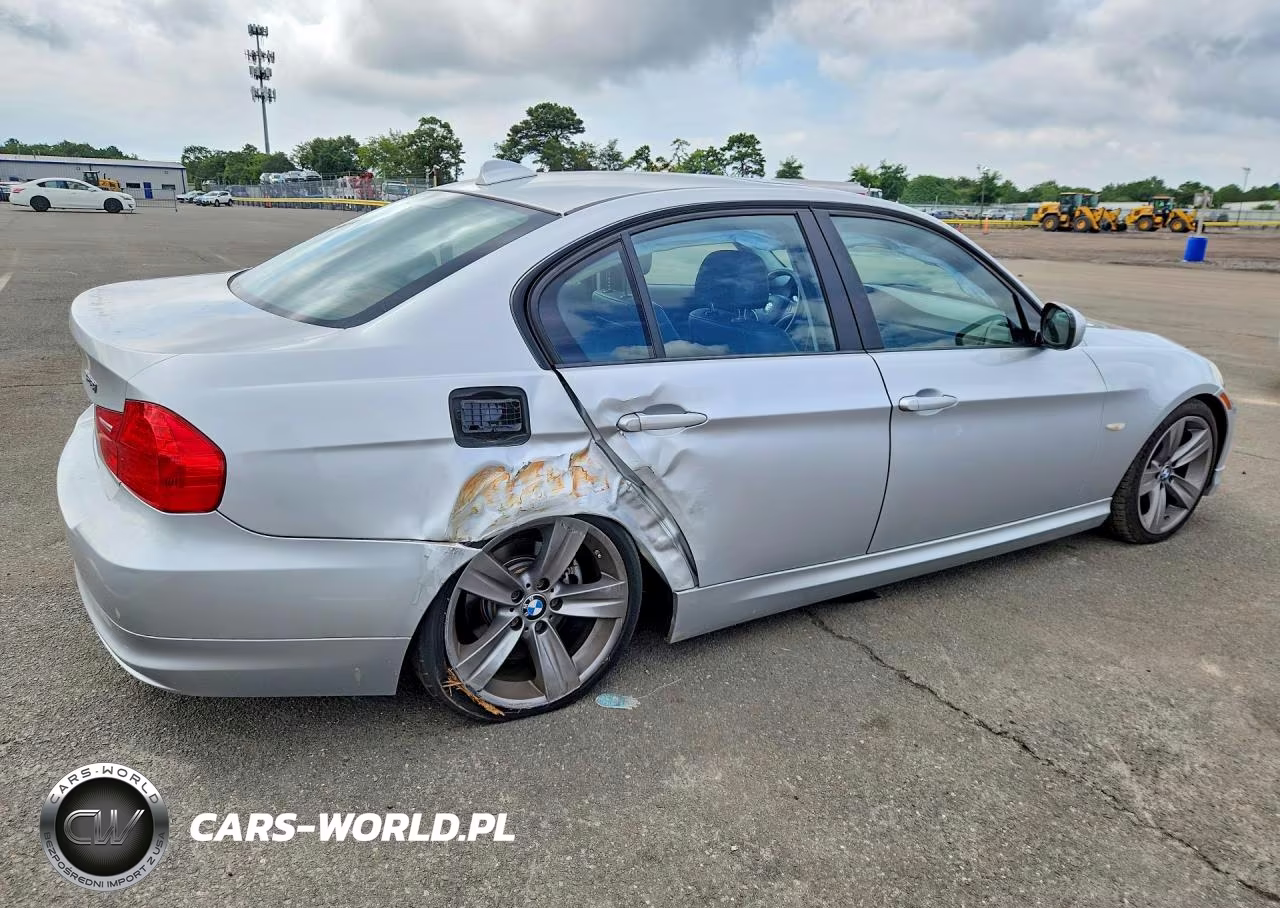 2010 BMW 328 Xi Sulev VIN:WBAPK5C59AA653707 - 3