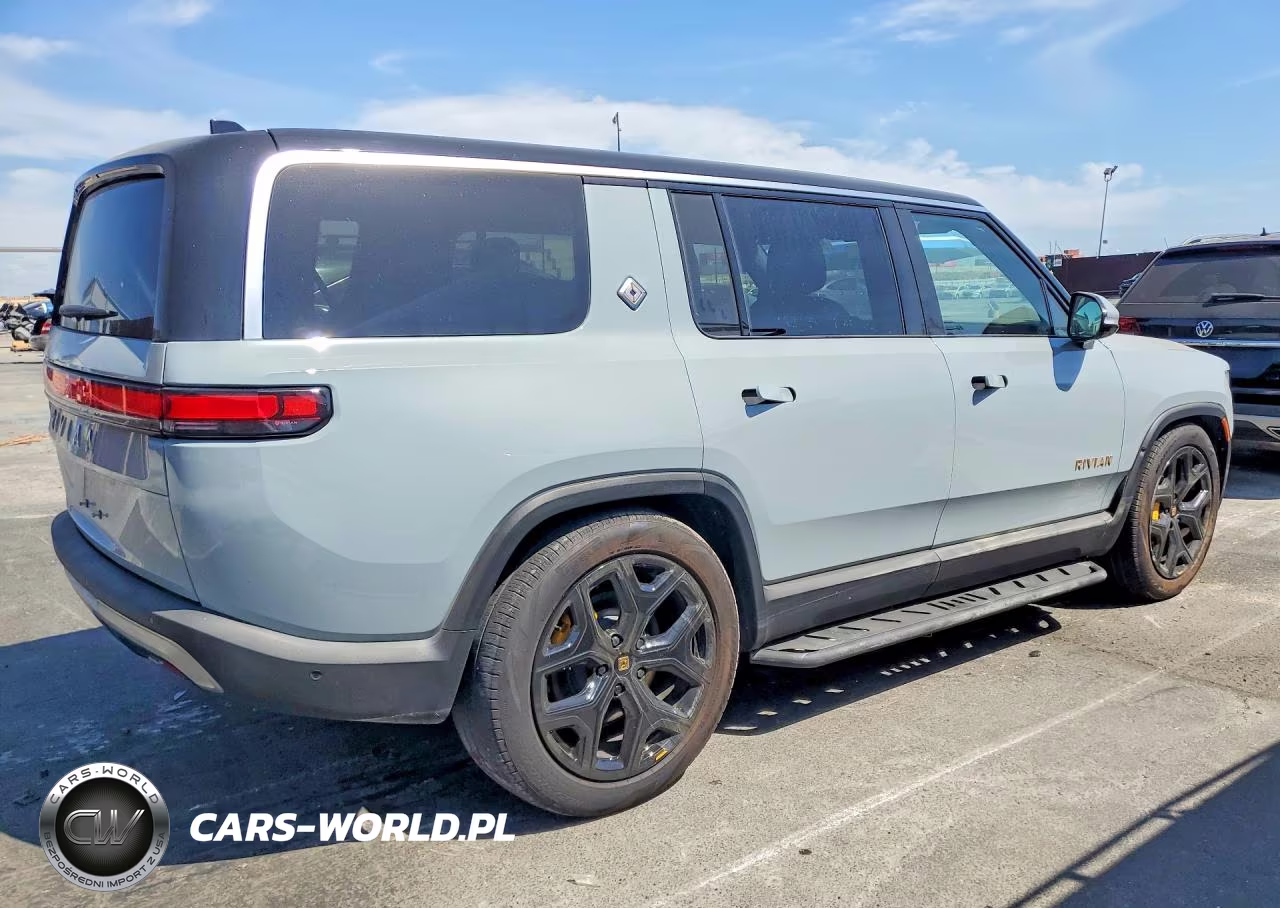 2023 Rivian R1S Adventure VIN:7PDSGABA8PN029509 - 3