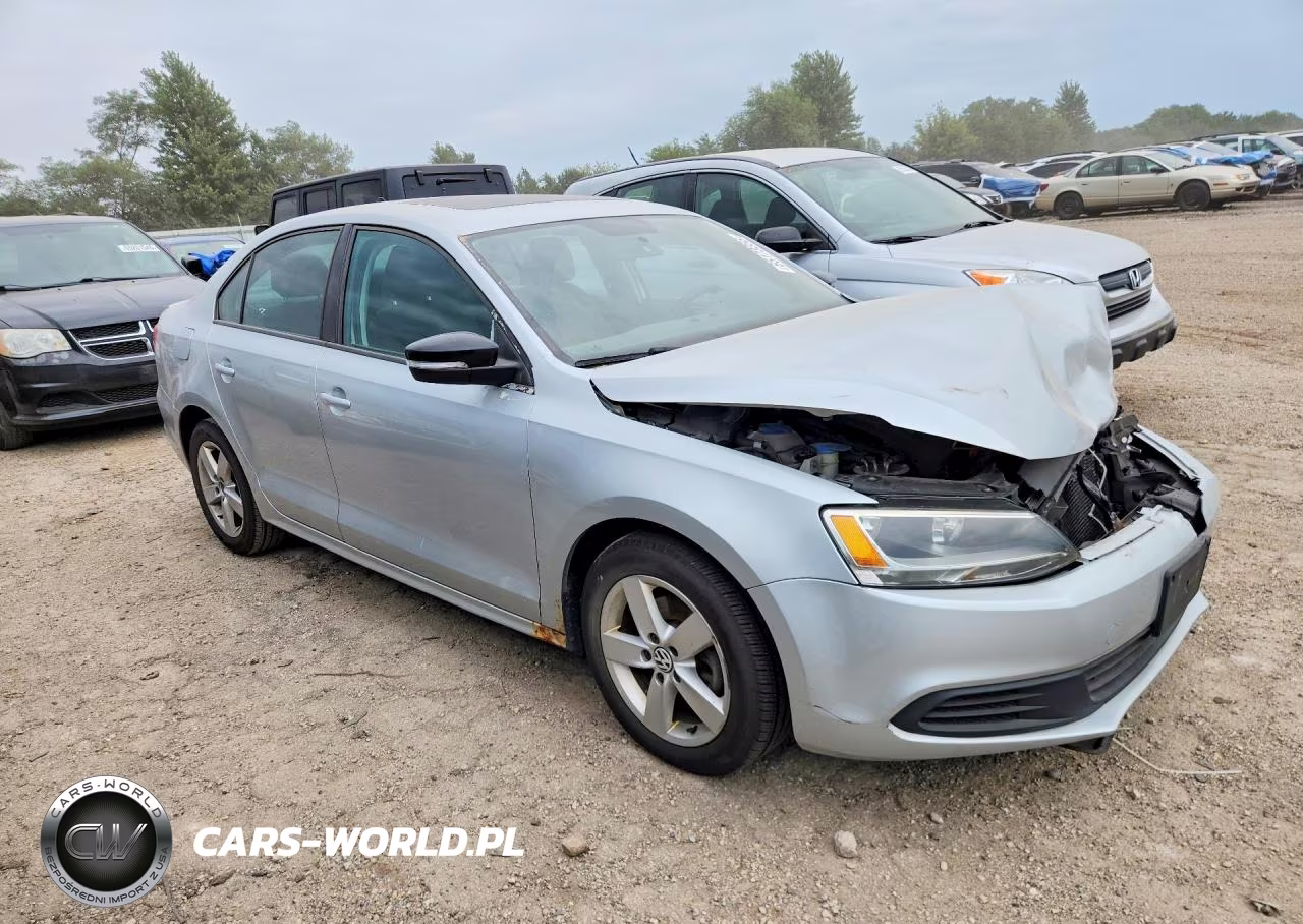2011 Volkswagen Jetta Tdi VIN:3VWLL7AJ3BM107027 - 4