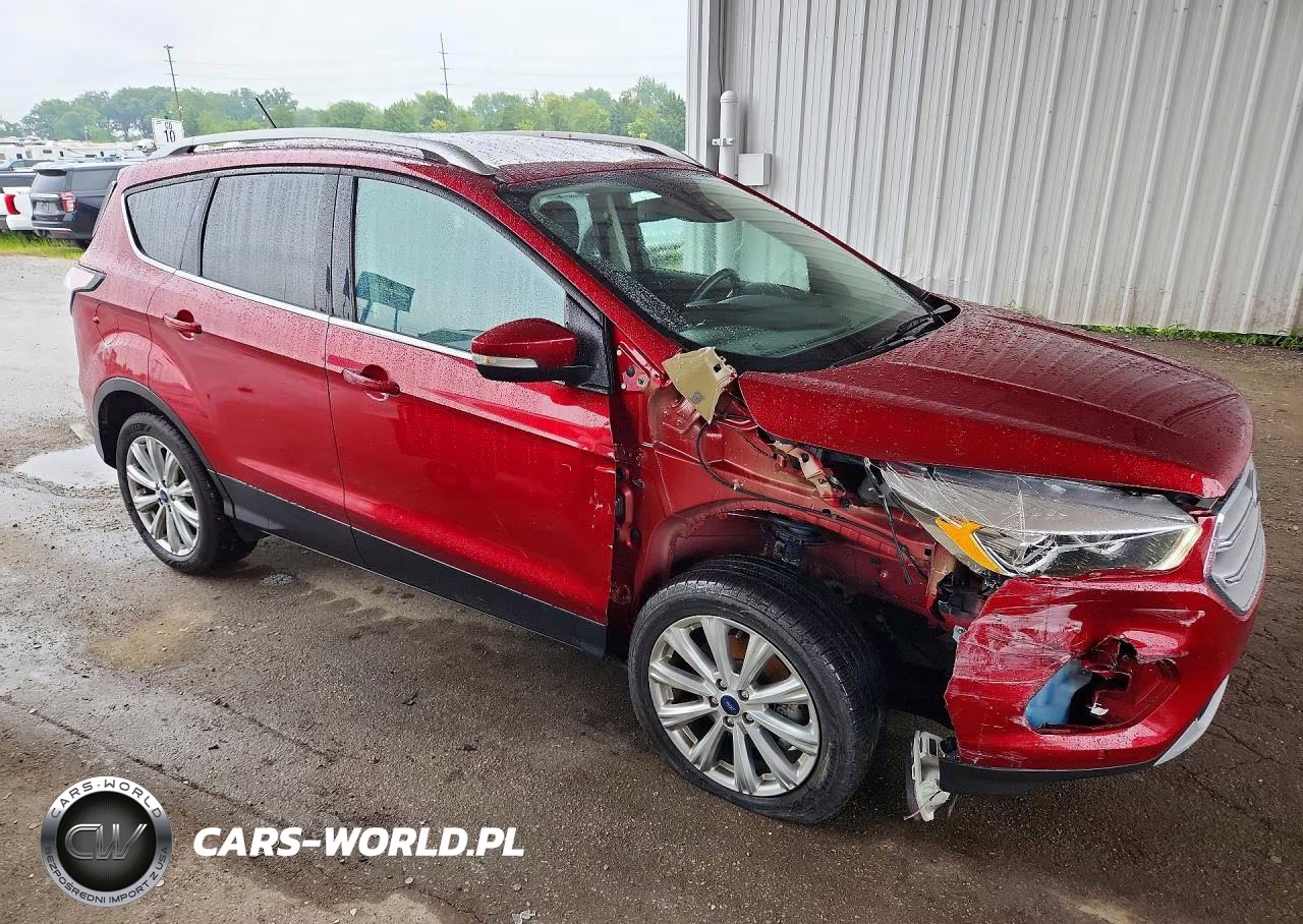 2018 Ford Escape Titanium VIN:1FMCU0J96JUA07183 - 4