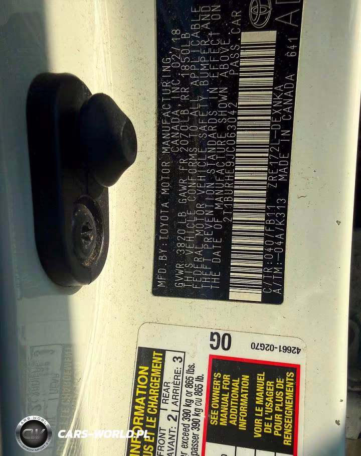 2018 Toyota Corolla Le VIN:2T1BURHE9JC063042 - 10