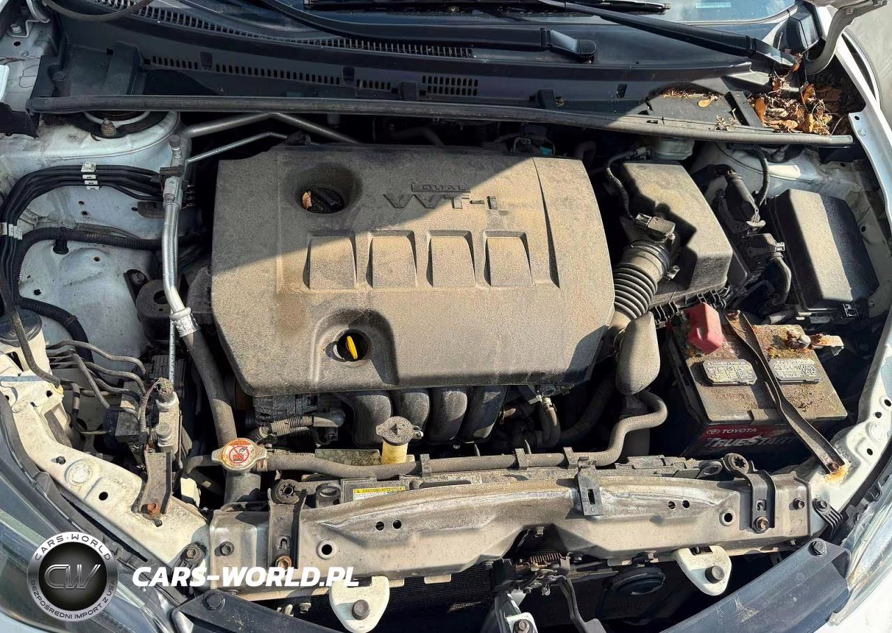 2018 Toyota Corolla Le VIN:2T1BURHE9JC063042 - 7