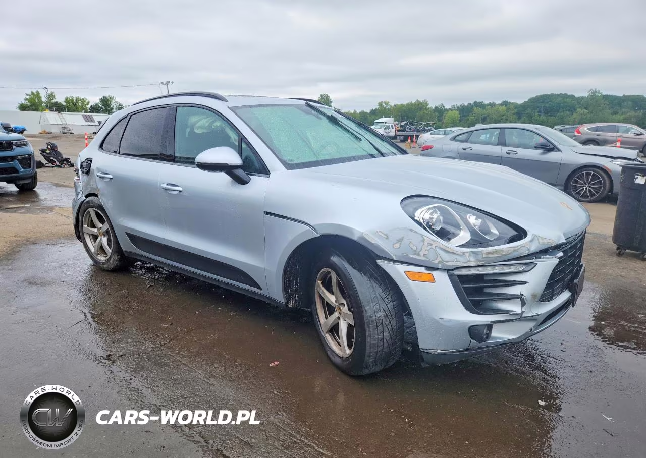 2017 Porsche Macan VIN:WP1AA2A56HLB01043 - 4