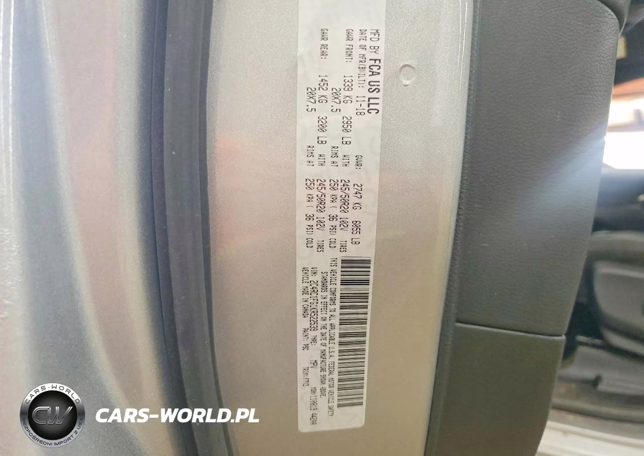 2019 Chrysler Pacifica Touring Plus VIN:2C4RC1FG1KR522539 - 13