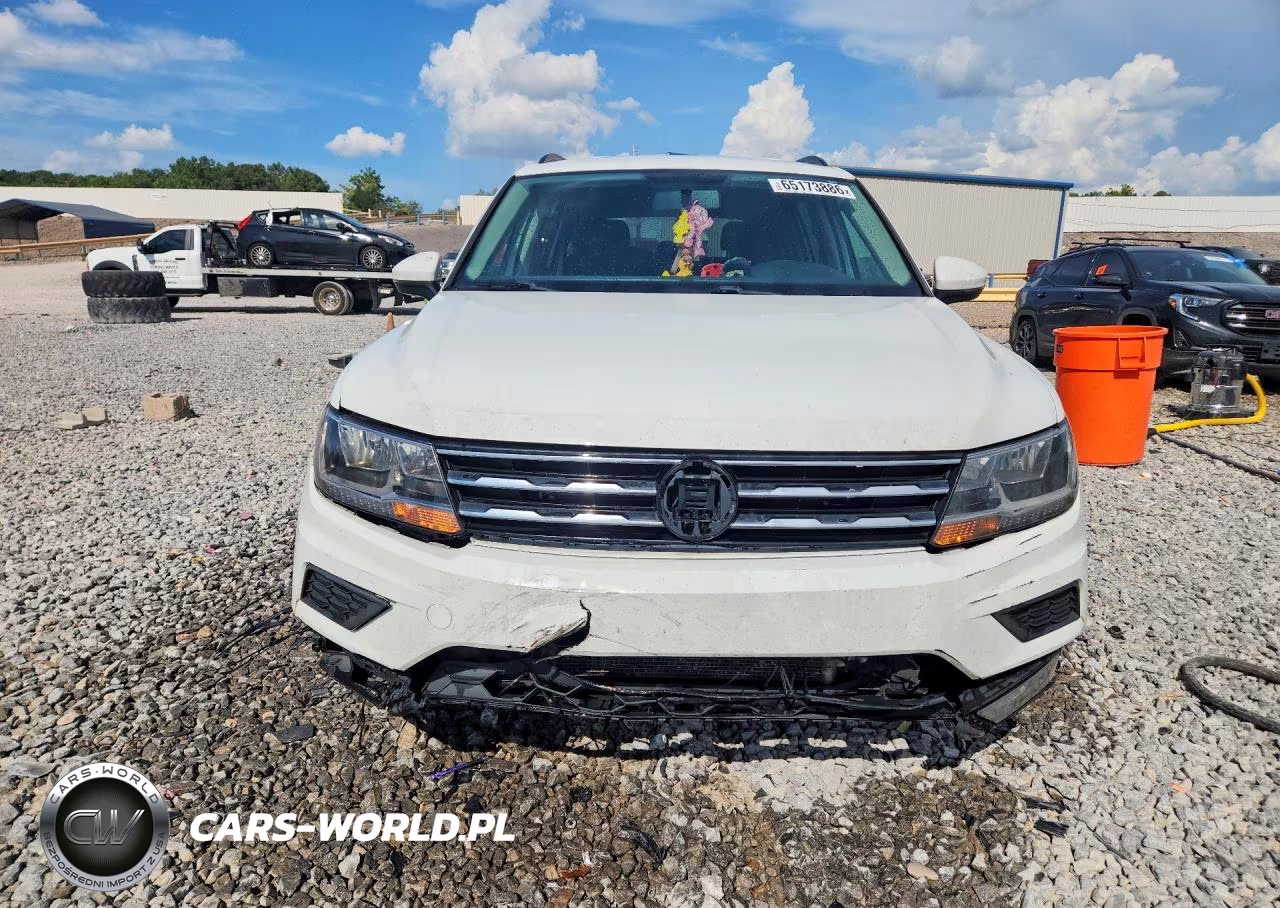 2018 Volkswagen Tiguan S VIN:3VV1B7AX4JM012154 - 5