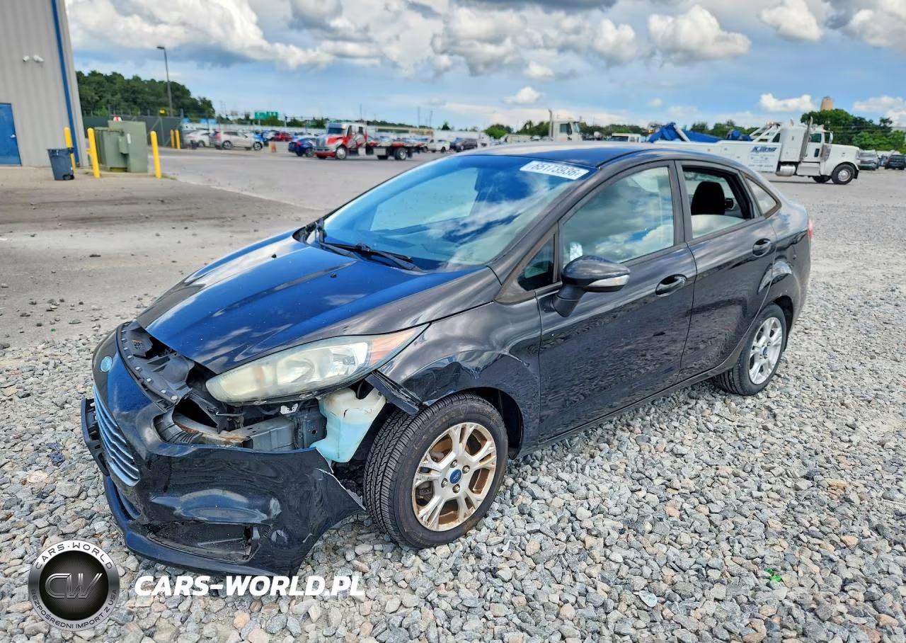 2014 Ford Fiesta Se VIN:3FADP4BJ2EM131368 - 1