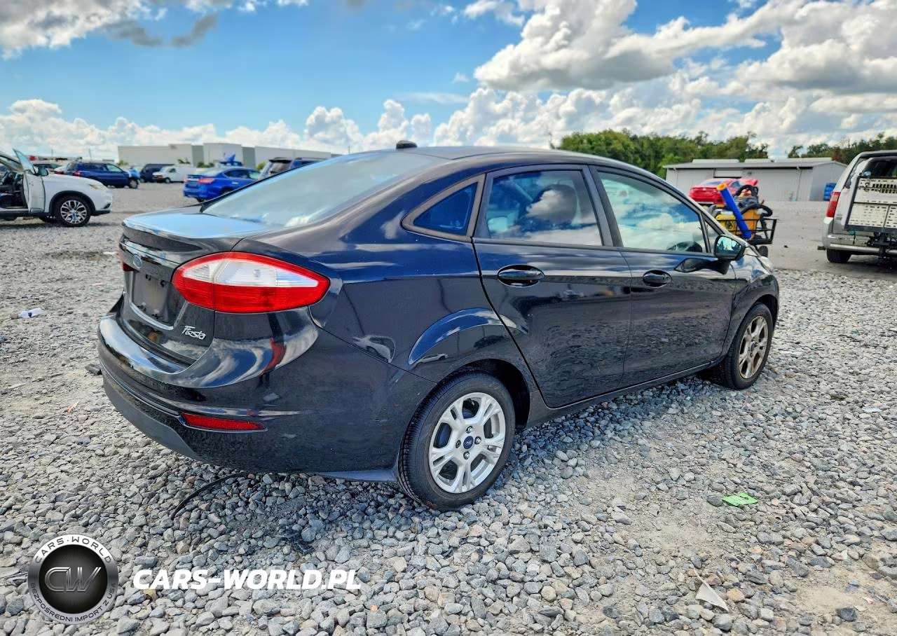 2014 Ford Fiesta Se VIN:3FADP4BJ2EM131368 - 3