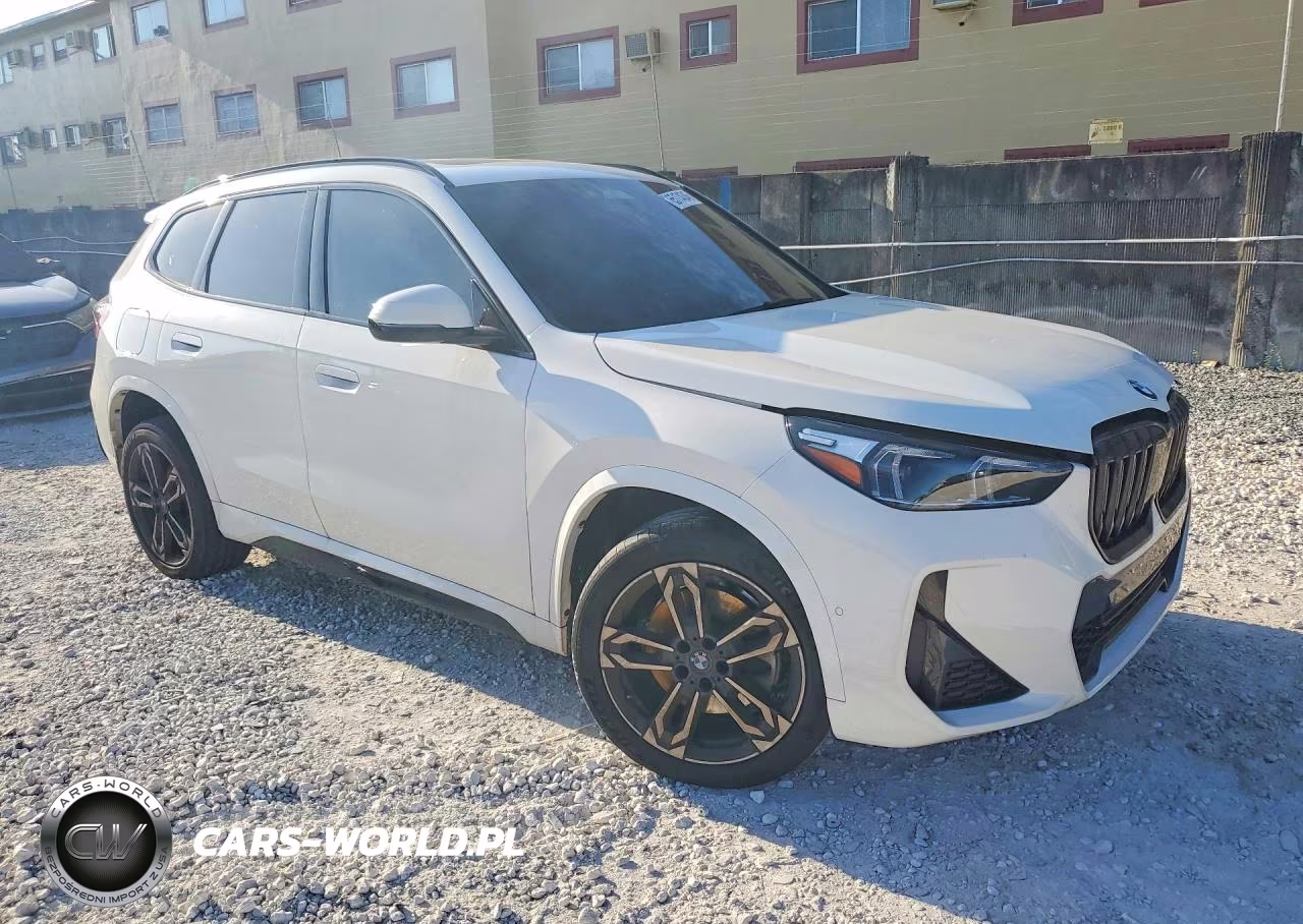 2024 BMW X1 xDrive28I VIN:WBX73EF07R5Y41097 - 4