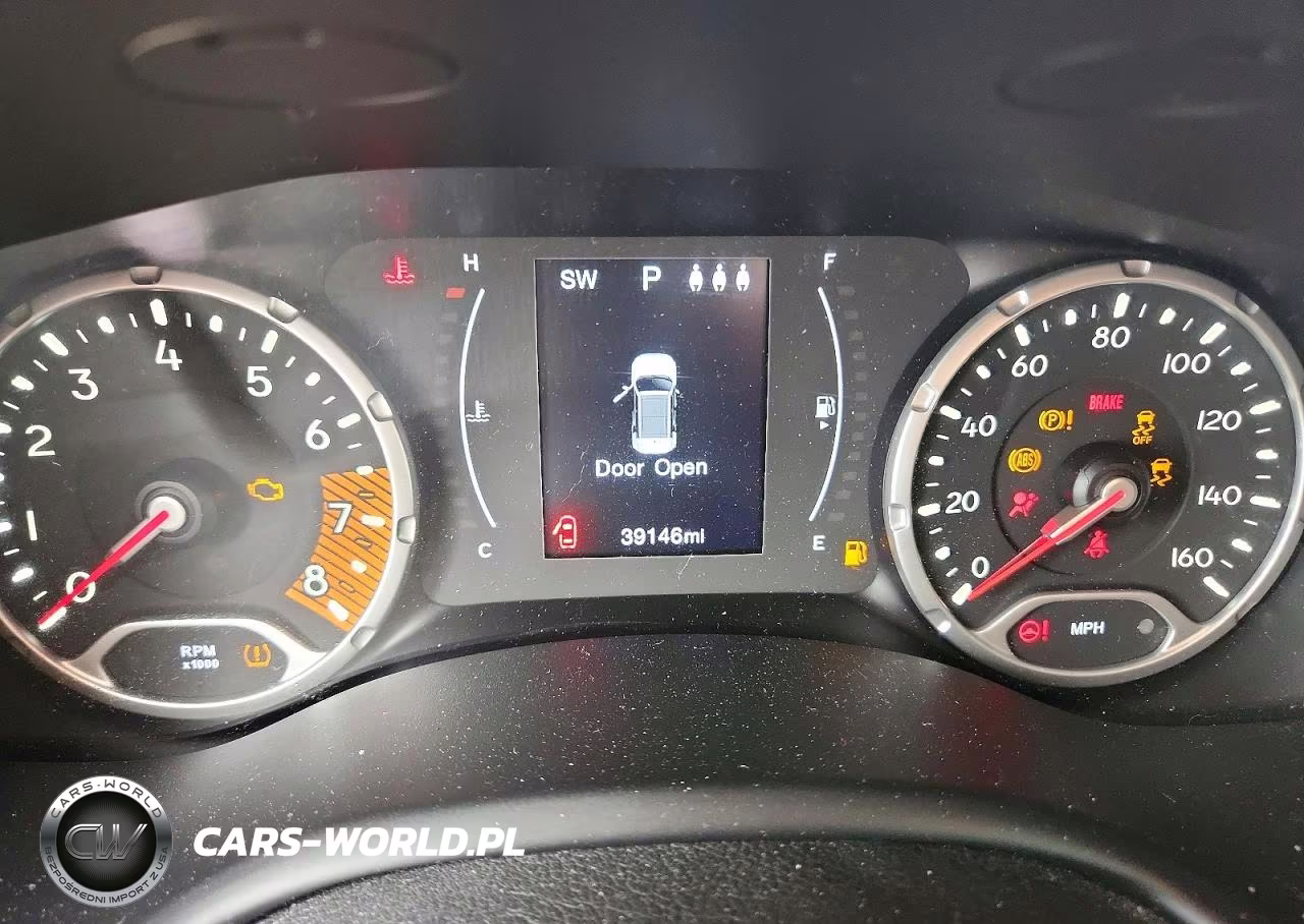 2019 Jeep Renegade Latitude VIN:ZACNJABB1KPK20524 - 9