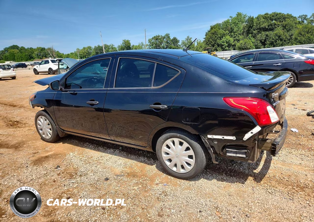 2019 Nissan Versa S Plus VIN:3N1CN7AP1KL827890 - 2