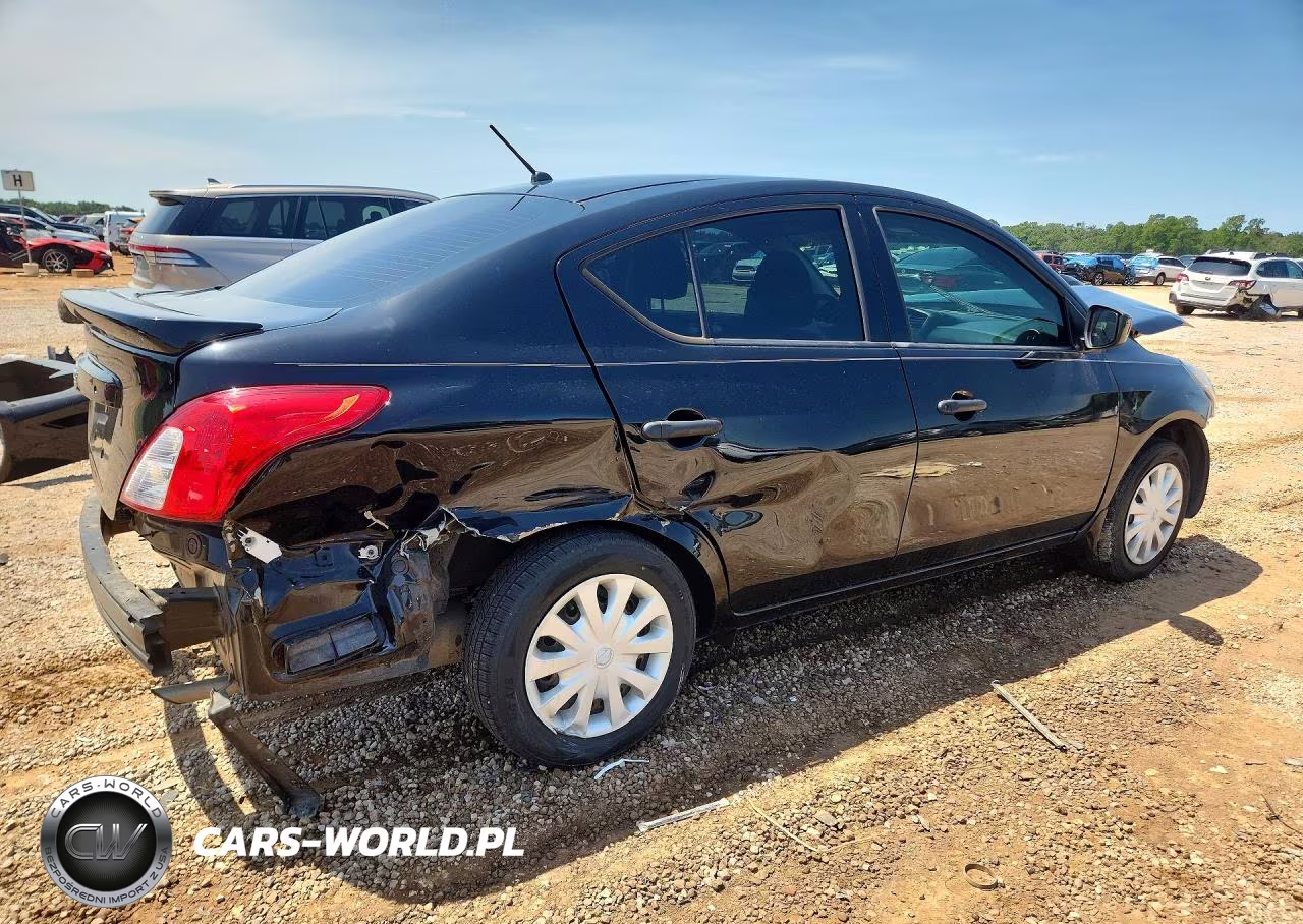 2019 Nissan Versa S Plus VIN:3N1CN7AP1KL827890 - 3