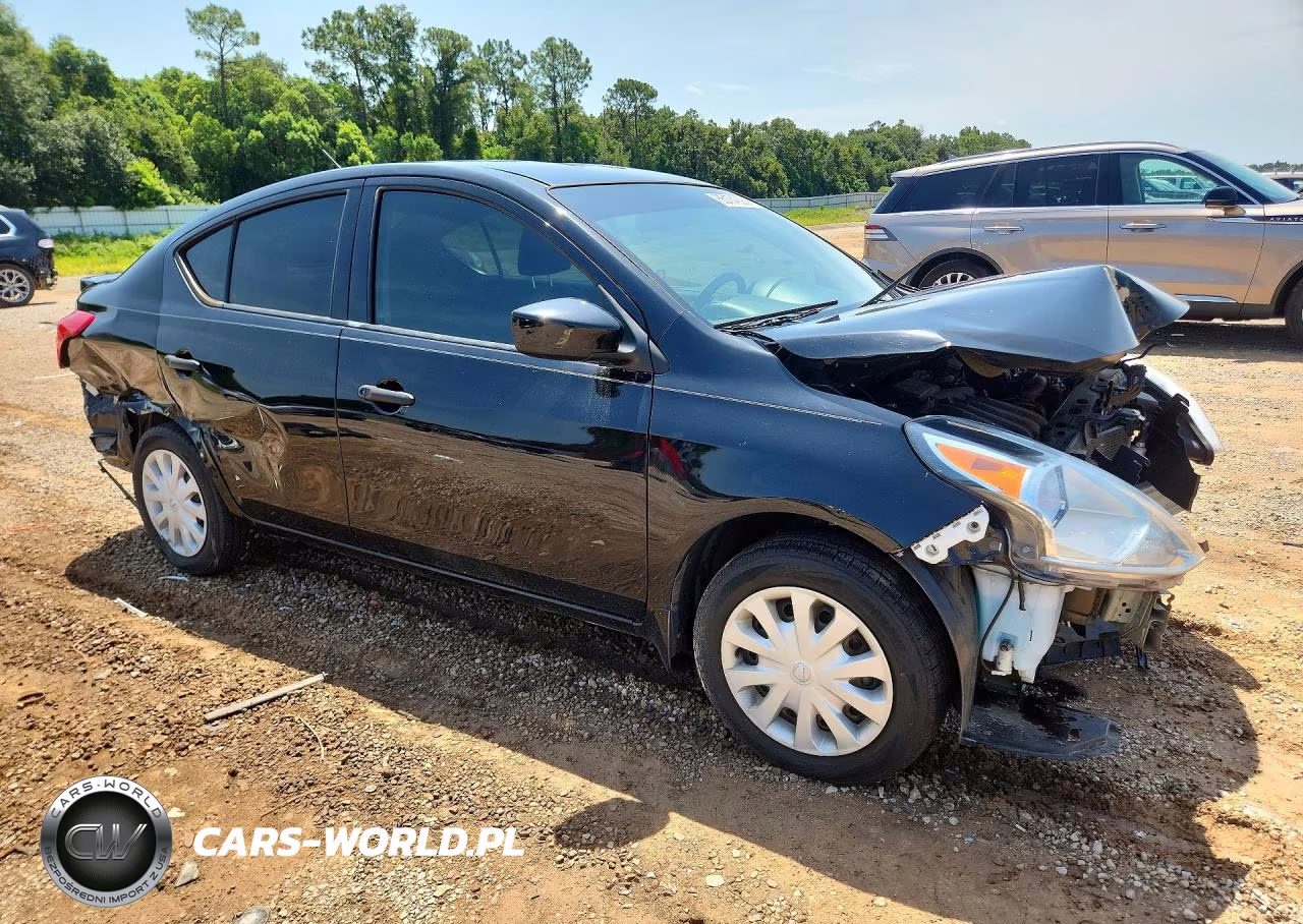 2019 Nissan Versa S Plus VIN:3N1CN7AP1KL827890 - 4