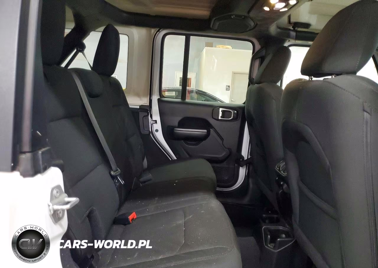 2019 Jeep Wrangler Unlimited Sport VIN:1C4HJXDN1KW596251 - 11