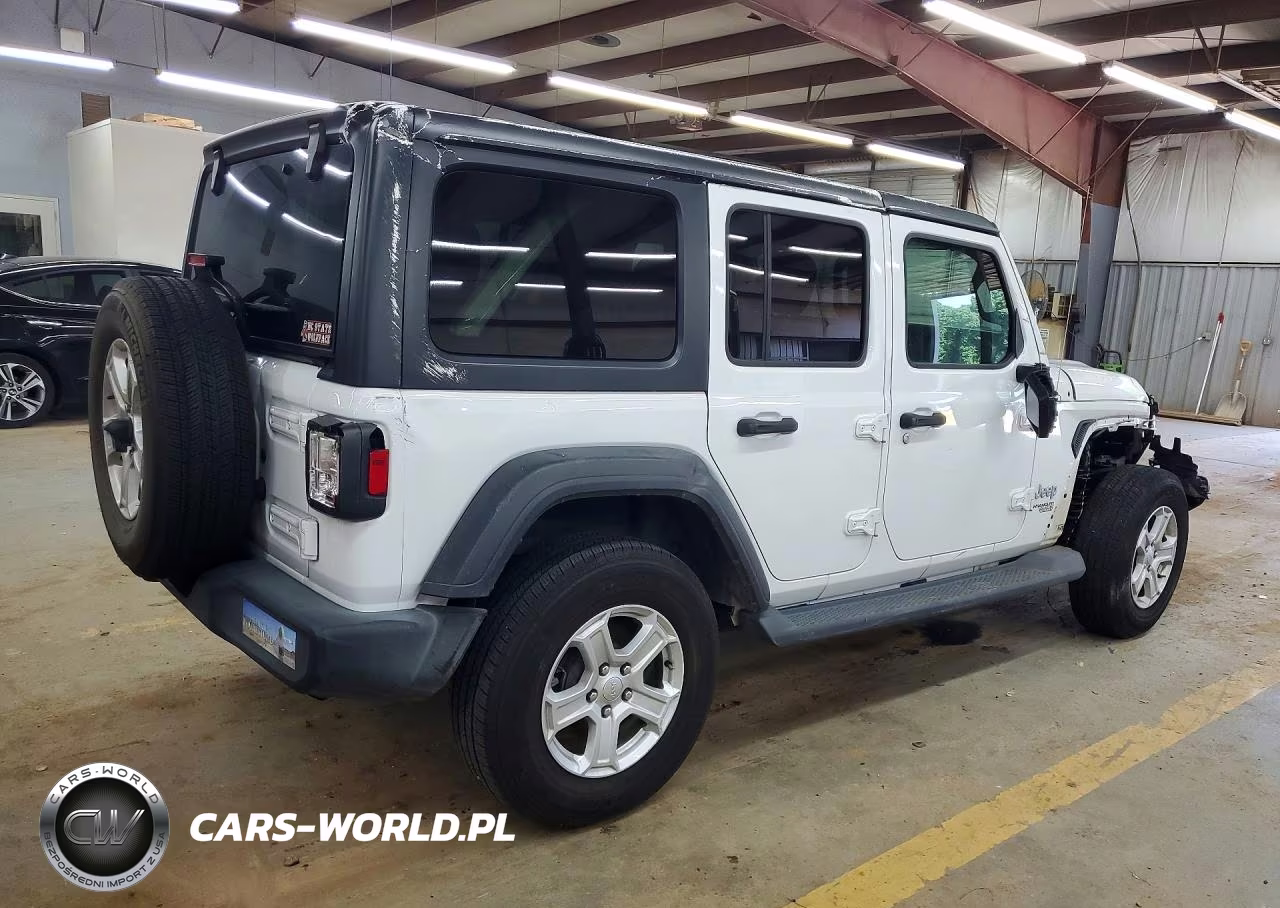 2019 Jeep Wrangler Unlimited Sport VIN:1C4HJXDN1KW596251 - 3