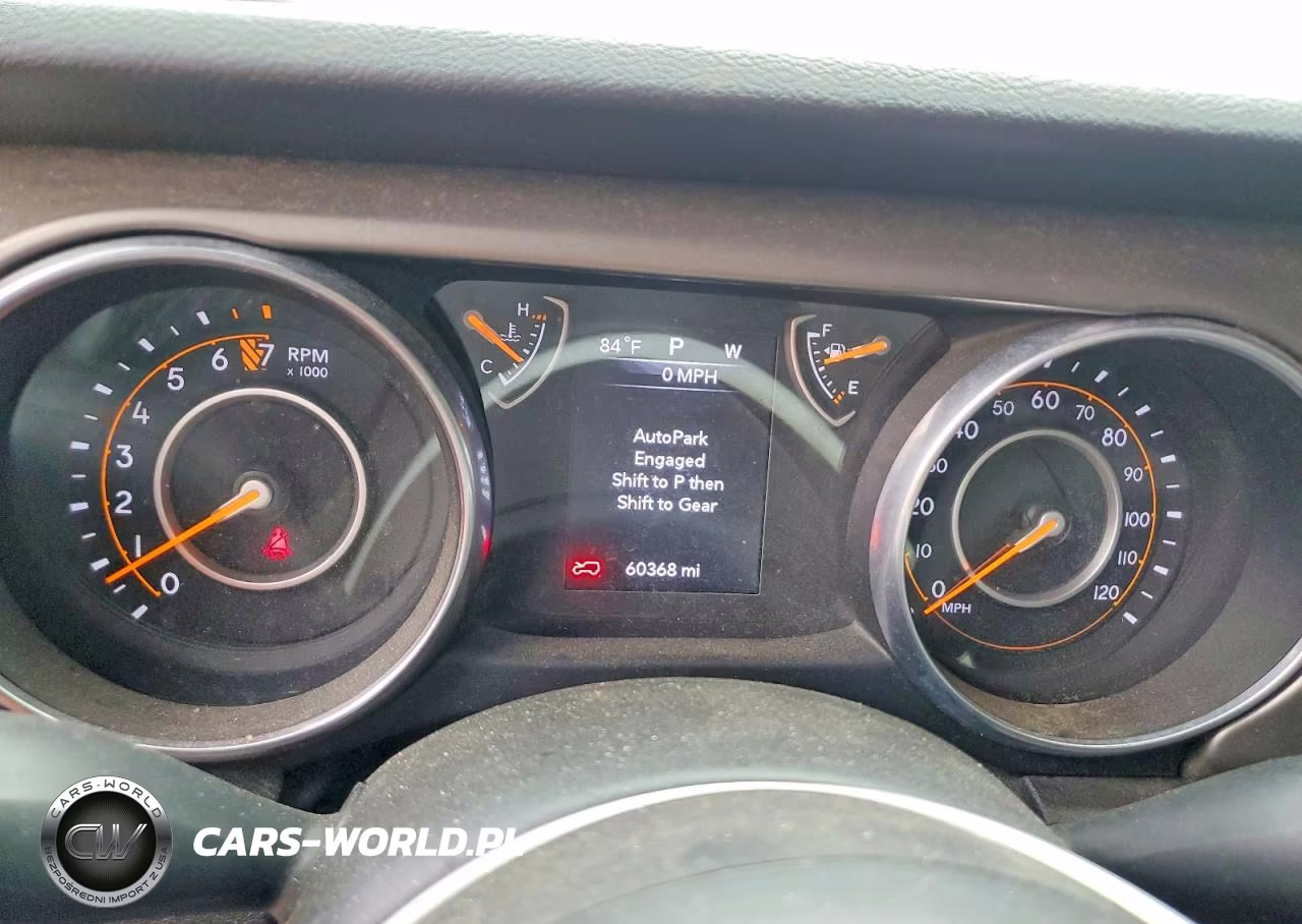 2018 Jeep Wrangler Sport VIN:1C4GJXAGXJW161437 - 9