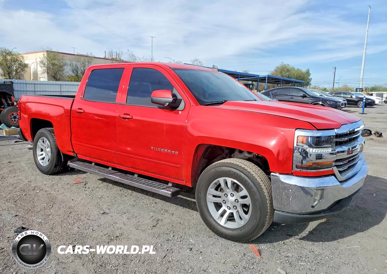 2018 Chevrolet Silverado K1500 Lt VIN:3GCUKREC5JG251435 - 4